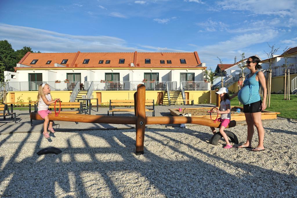 Apartmány Belveder Hlohovec Exterior foto
