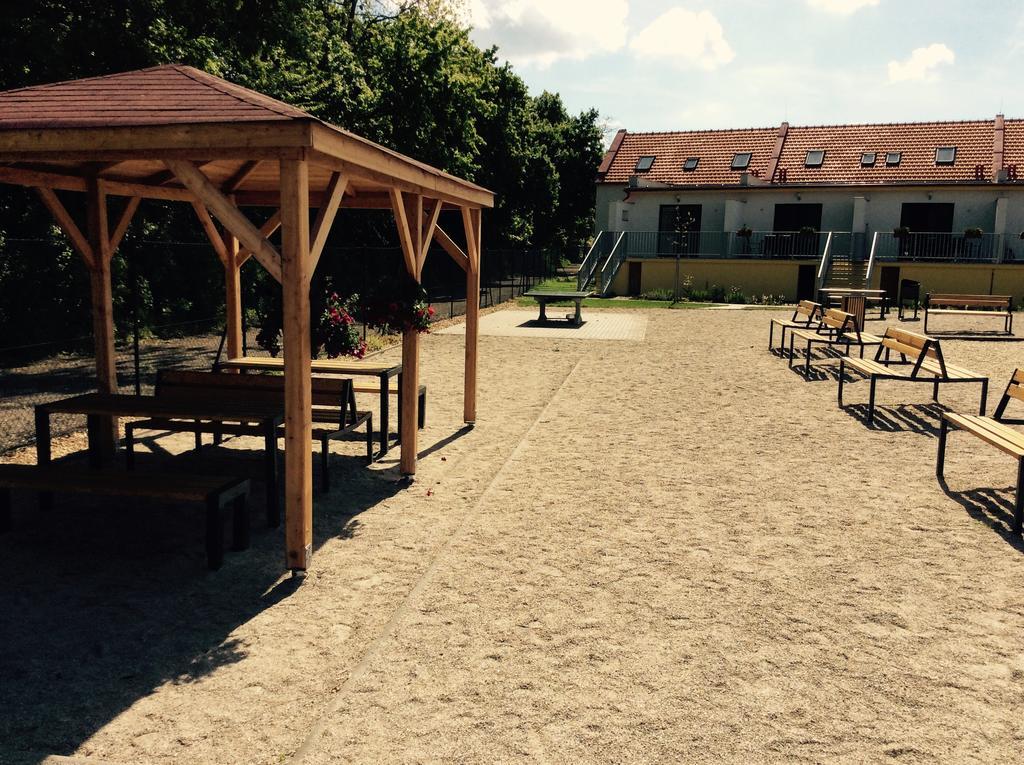 Apartmány Belveder Hlohovec Exterior foto